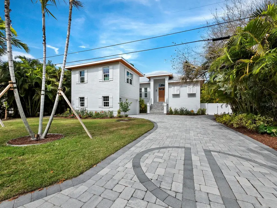 3919 Roberts Point Road, Sarasota, FL 34242 - Image #2