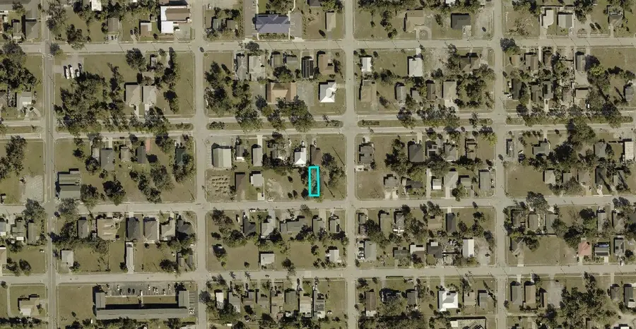 2989 Dunbar Avenue, Fort Myers, FL 33916 - #3