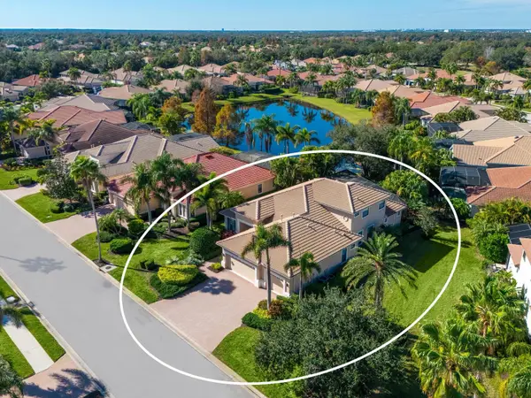 13911 Siena Loop, LAKEWOOD RANCH, FL 34202