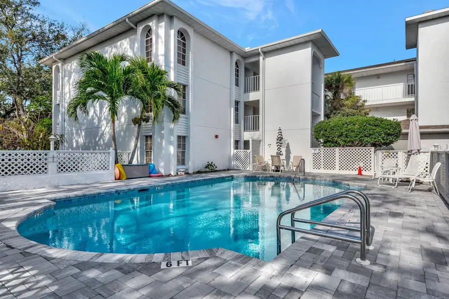 6304 Pointe West Boulevard #A303, Bradenton, FL 34209 - Image #2