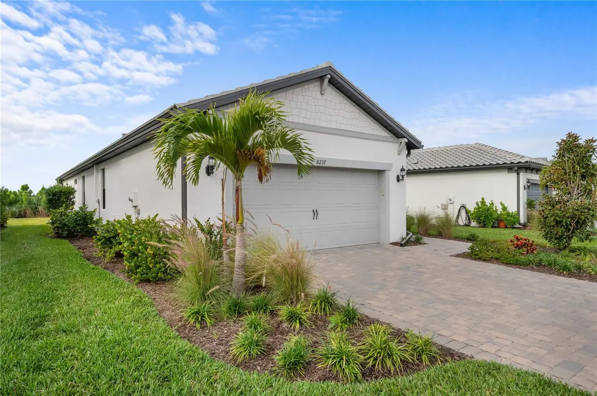 6237 Fish Eagle Court, Nokomis, FL 34275 - Image #1