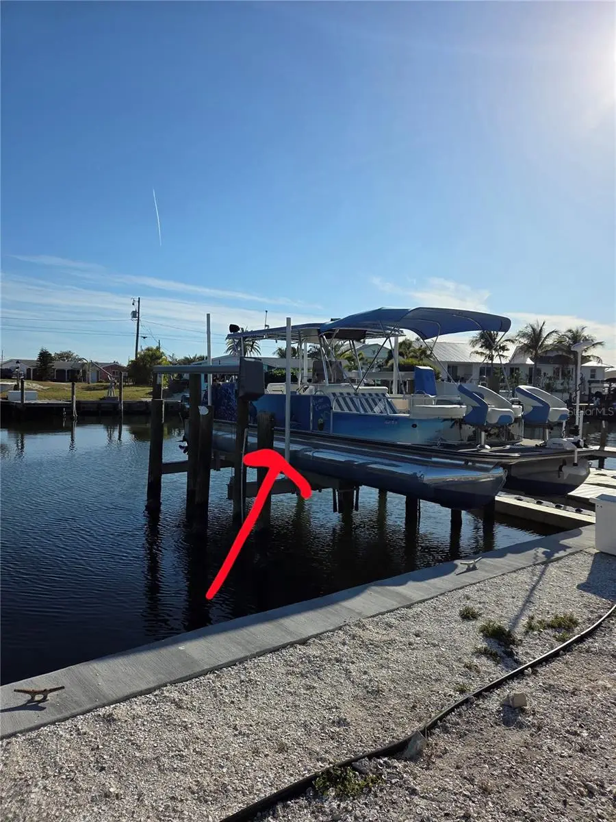 10215 Manatee Ave W #1 + 2, Bradenton, FL 34209 - #3