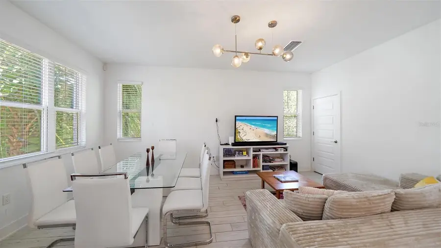 2587 Temple Street, Sarasota, FL 34239 - #3