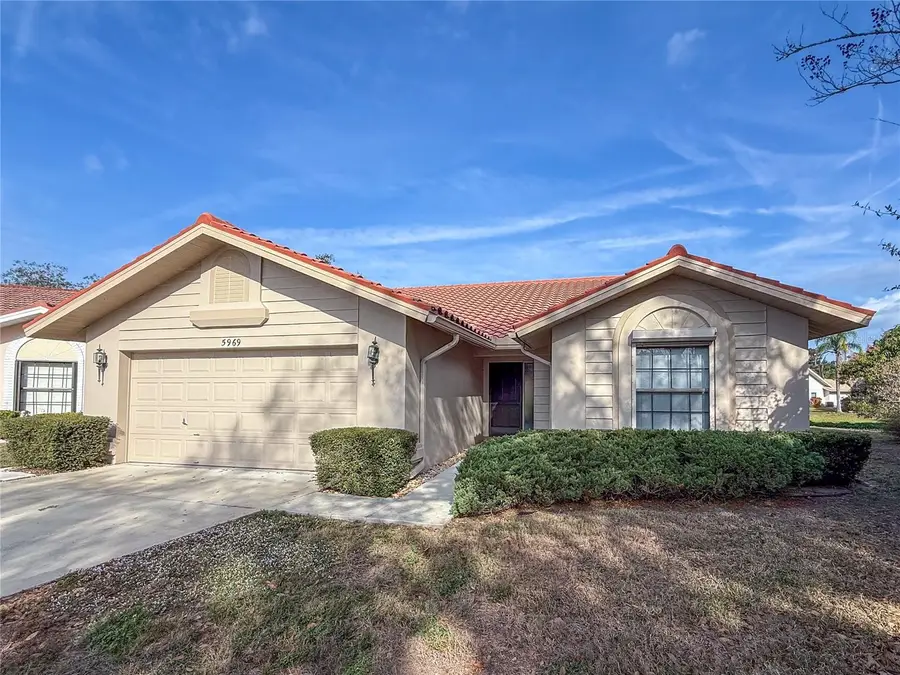 5969 San Michelle Drive, Sarasota, FL 34243 - Image #2