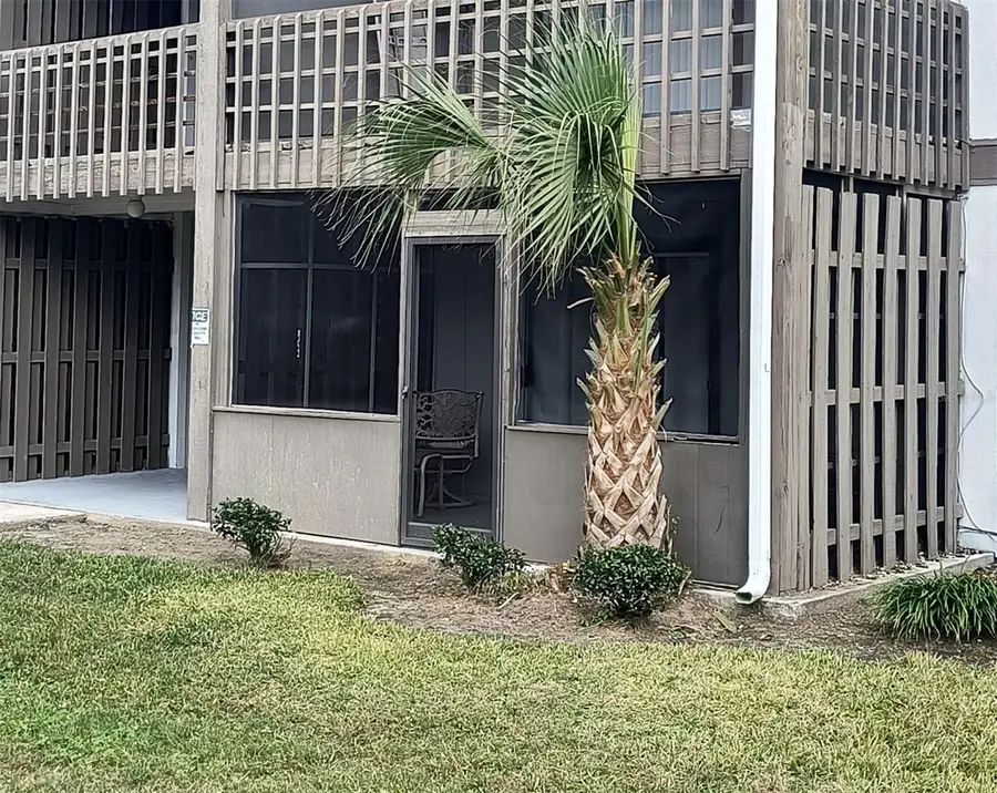 6519 W Newberry Road #1006, Gainesville, FL 32605 - Image #2