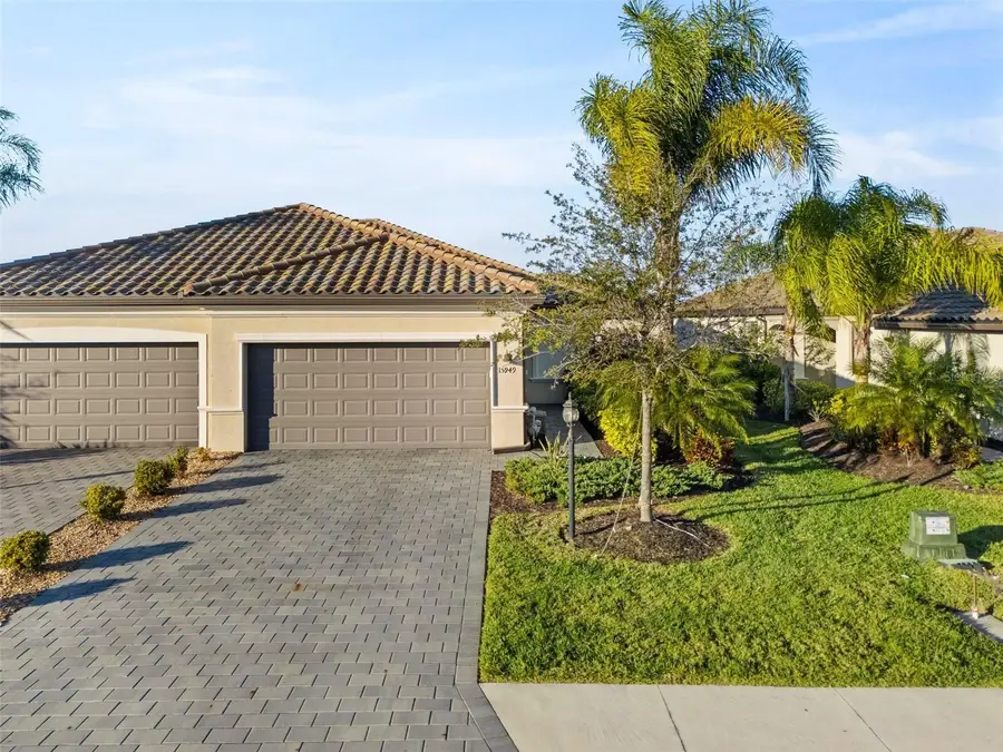 15949 Clear Skies Place, Bradenton, FL 34211 - Image #2