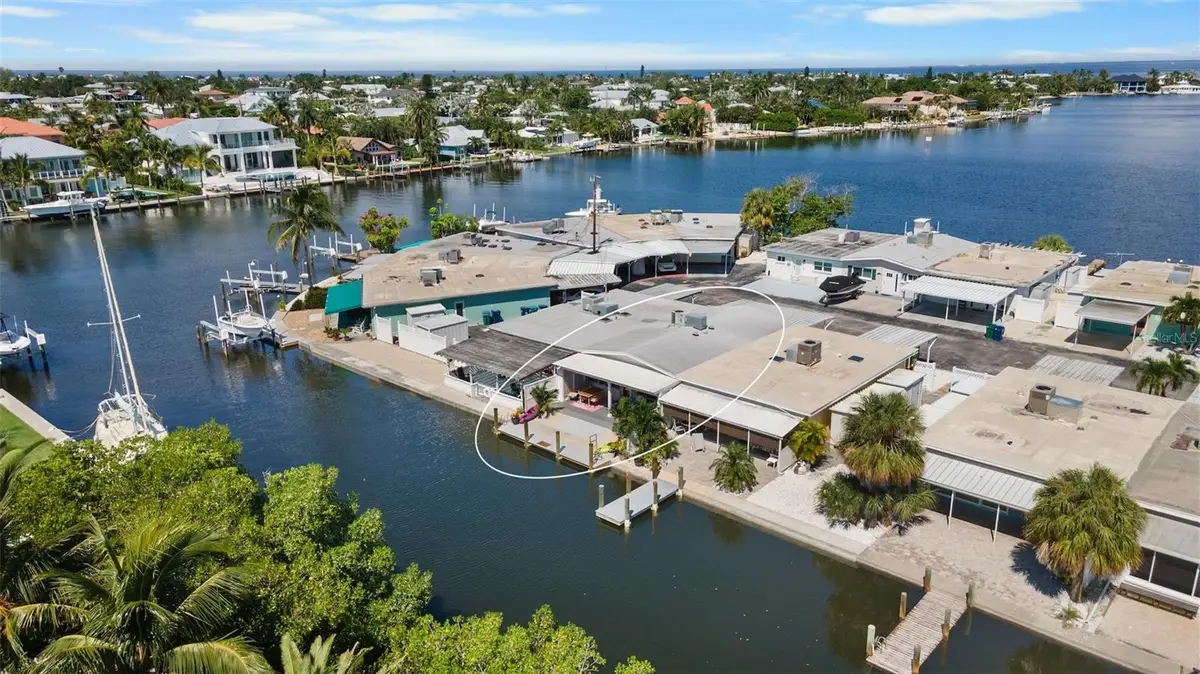 26 Seaside Court, Holmes Beach, FL 34217 - Image #1