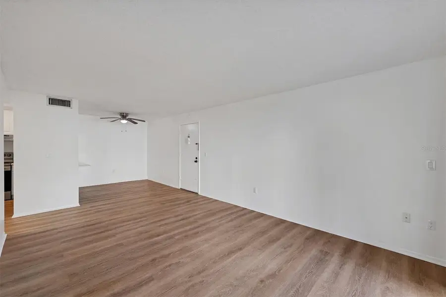 3231 Beneva Road #103, Sarasota, FL 34232 - Image #3