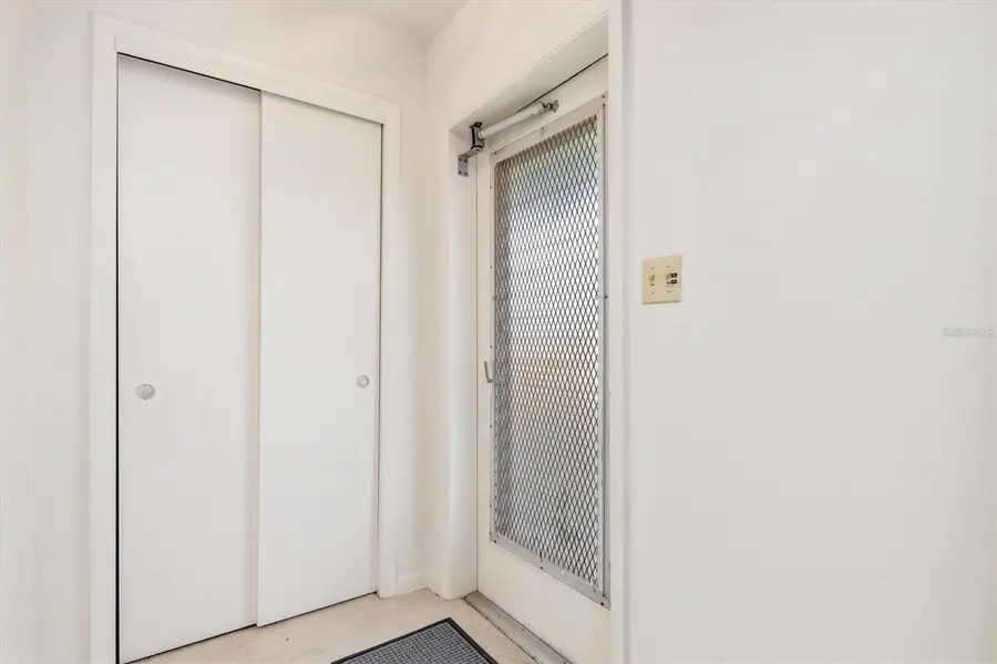 565 Reading Street Nw, Port Charlotte, FL 33952 - Image #2