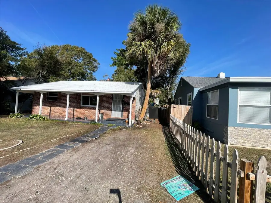 629 40th Avenue S, Saint Petersburg, FL 33705 - Image #2