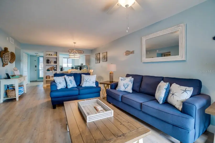 1801 Gulf Drive N #211, Bradenton Beach, FL 34217 - Image #3