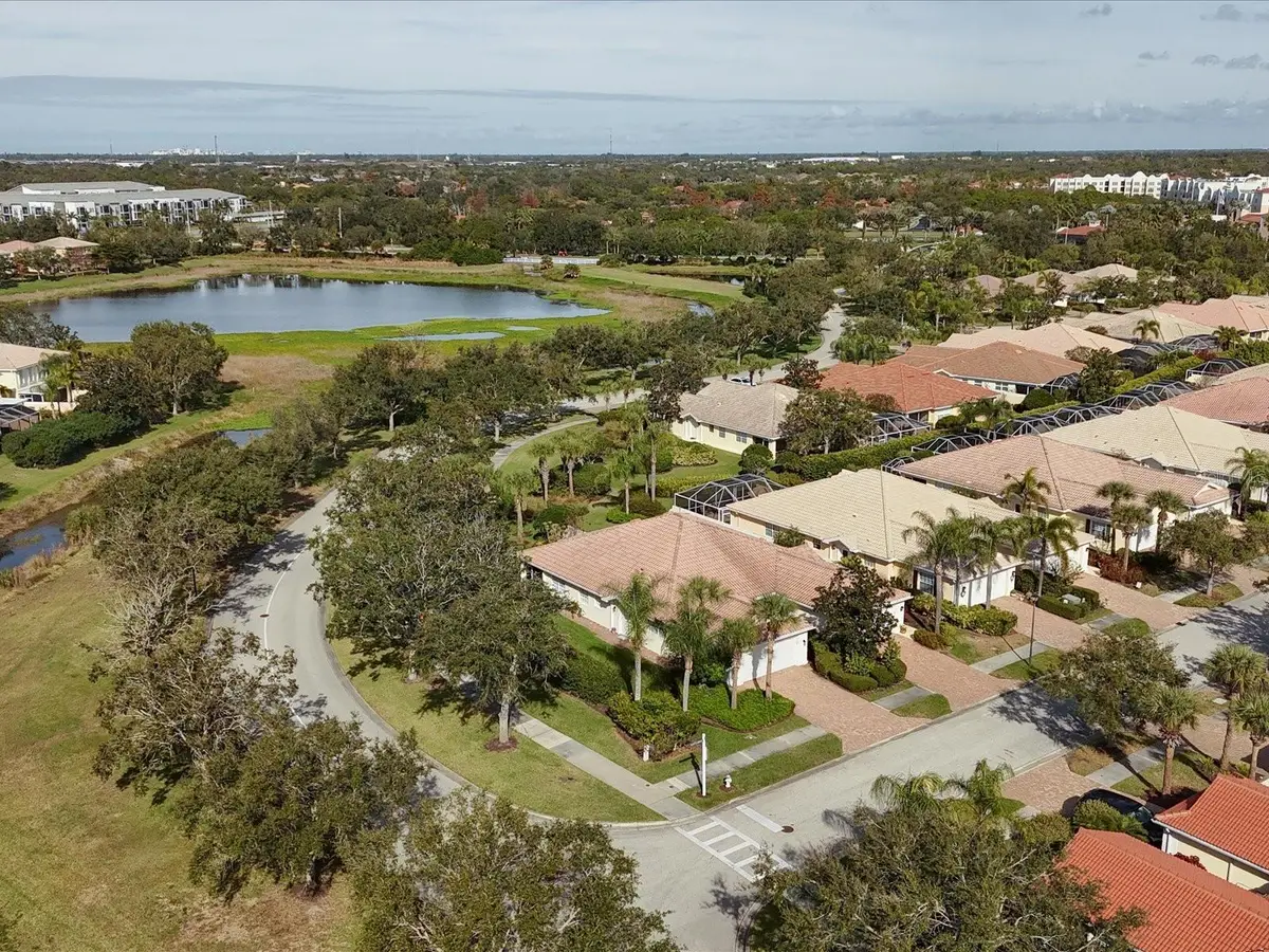 7648 Quinto Drive, Sarasota, FL 34238 - Image #1