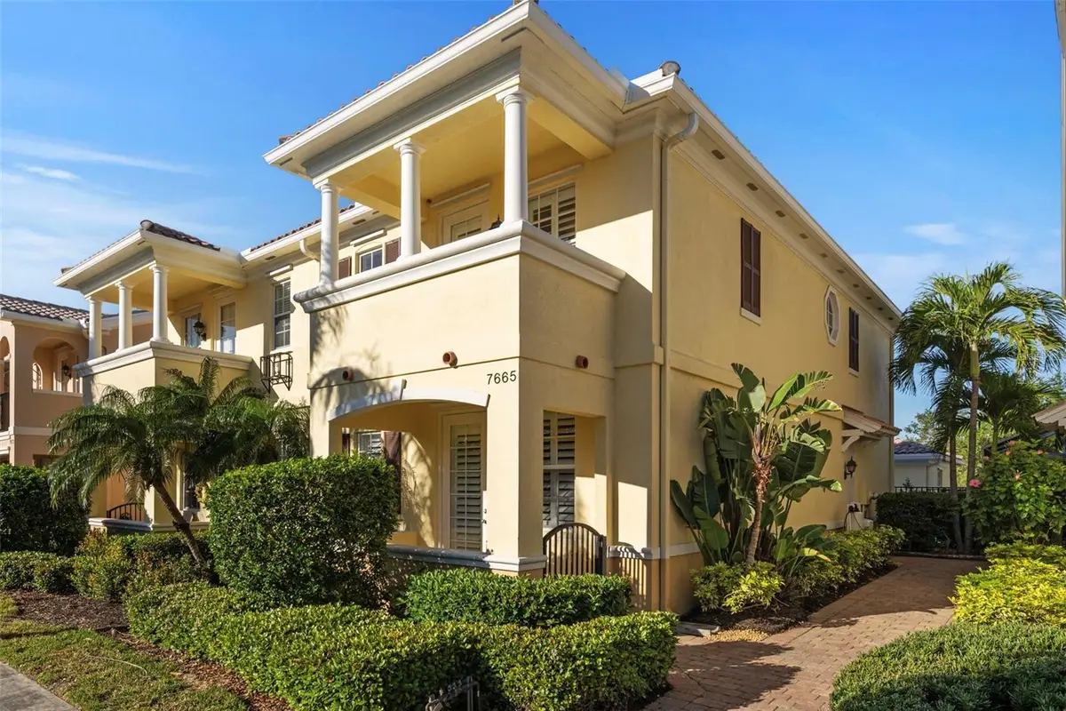 7665 Bergamo Avenue, Sarasota, FL 34238 - Image #1