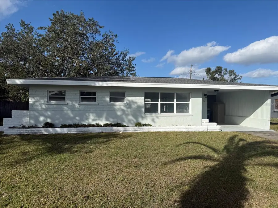 3323 Barstow Street, Sarasota, FL 34235 - Image #2