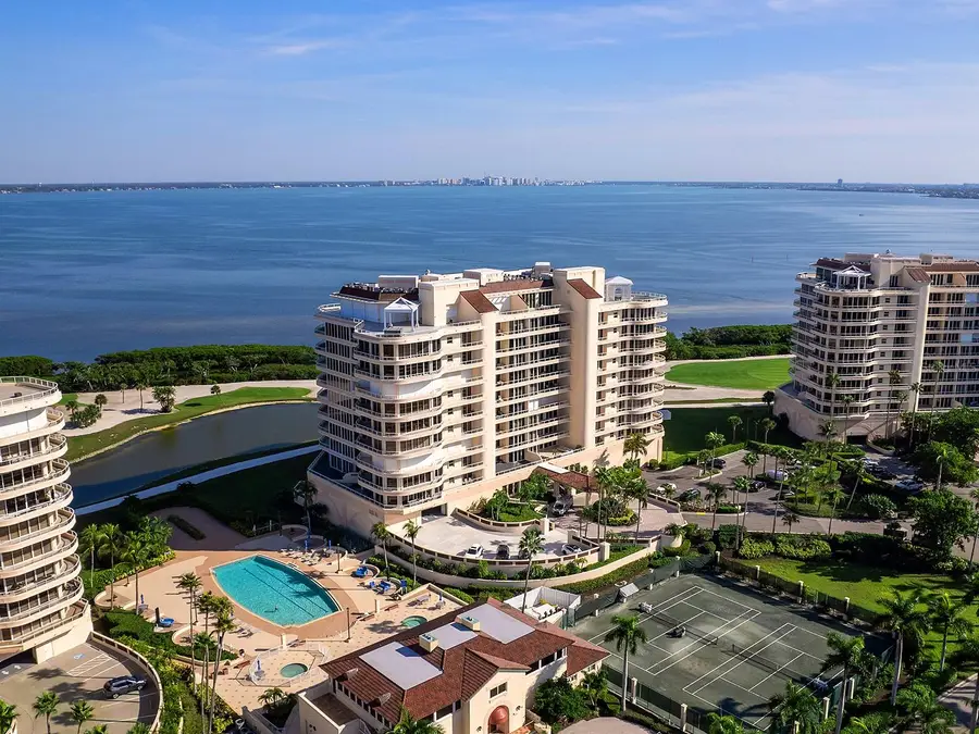 3040 Grand Bay Boulevard #213, Longboat Key, FL 34228 - Image #2