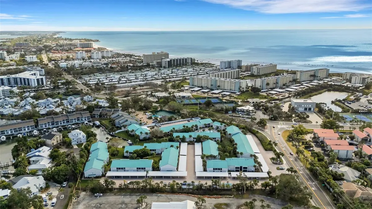 5661 Midnight Pass Road #401, Sarasota, FL 34242 - Image #1