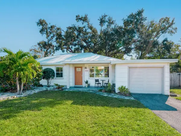 2104 Wood Street, SARASOTA, FL 34237