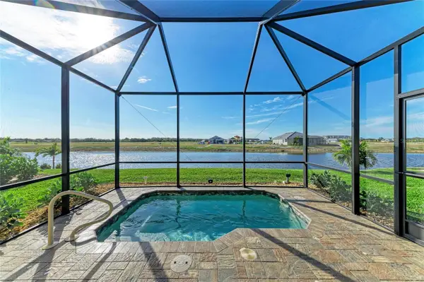 164 Van Gogh Cove, BRADENTON, FL 34212