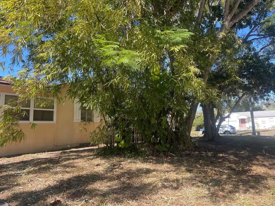 1900 26th Avenue N, Saint Petersburg, FL 33713 - Image #3