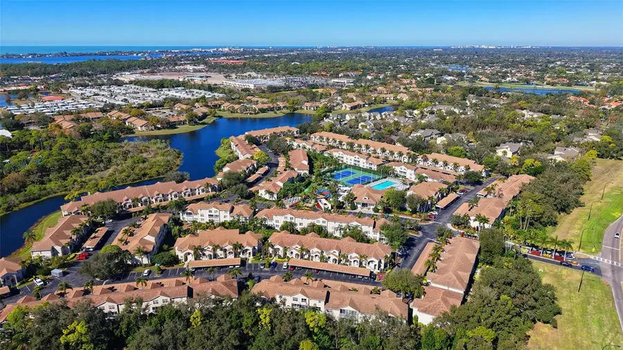 4240 Breezeway Boulevard #310, Sarasota, FL 34238 - Image #3