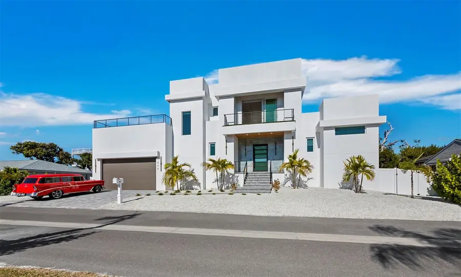 635 Jungle Queen Way, Longboat Key, FL 34228 - Image #2