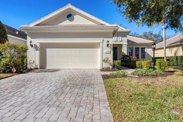 7270 Lismore Court, LAKEWOOD RANCH, FL 34202
