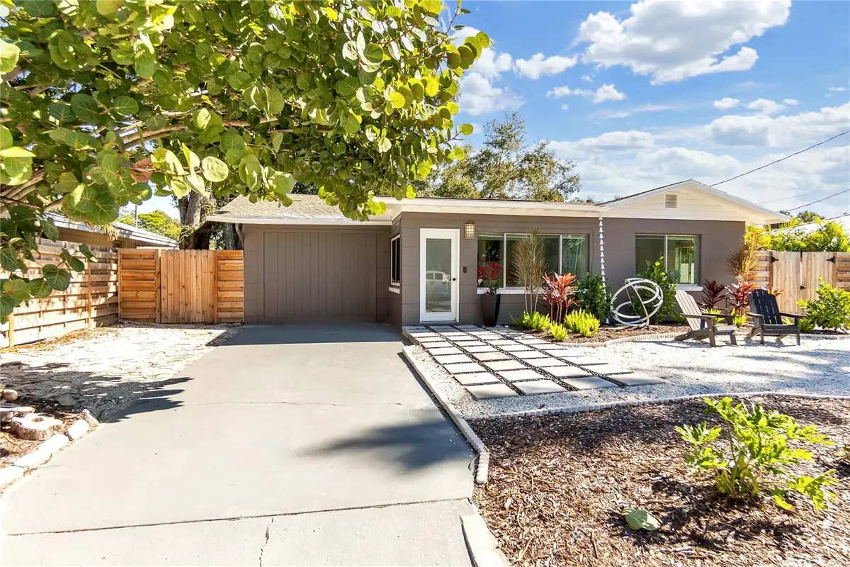 3842 Chapel Drive, Sarasota, FL 34234 - Image #1