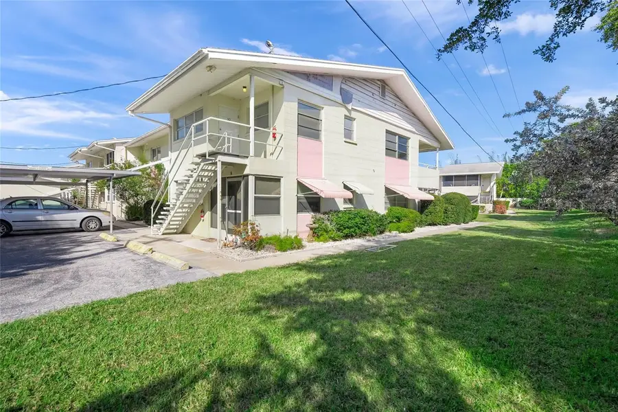 2507 Beneva Road #10, Sarasota, FL 34232 - Image #2