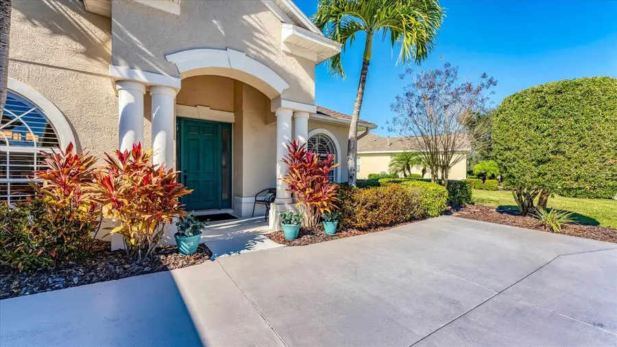 13920 Wood Duck Circle, Lakewood Ranch, FL 34202 - Image #3