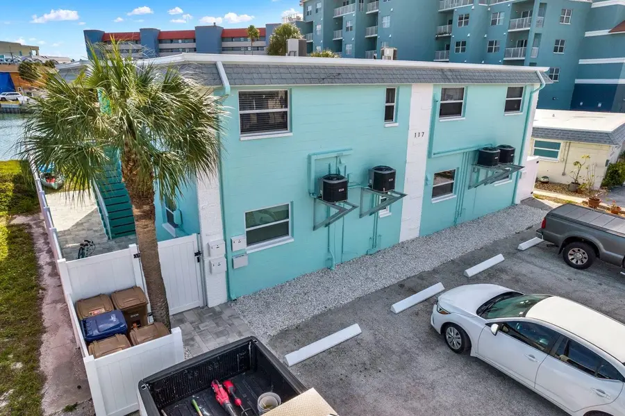 117 140th Avenue E, Madeira Beach, FL 33708 - Image #3