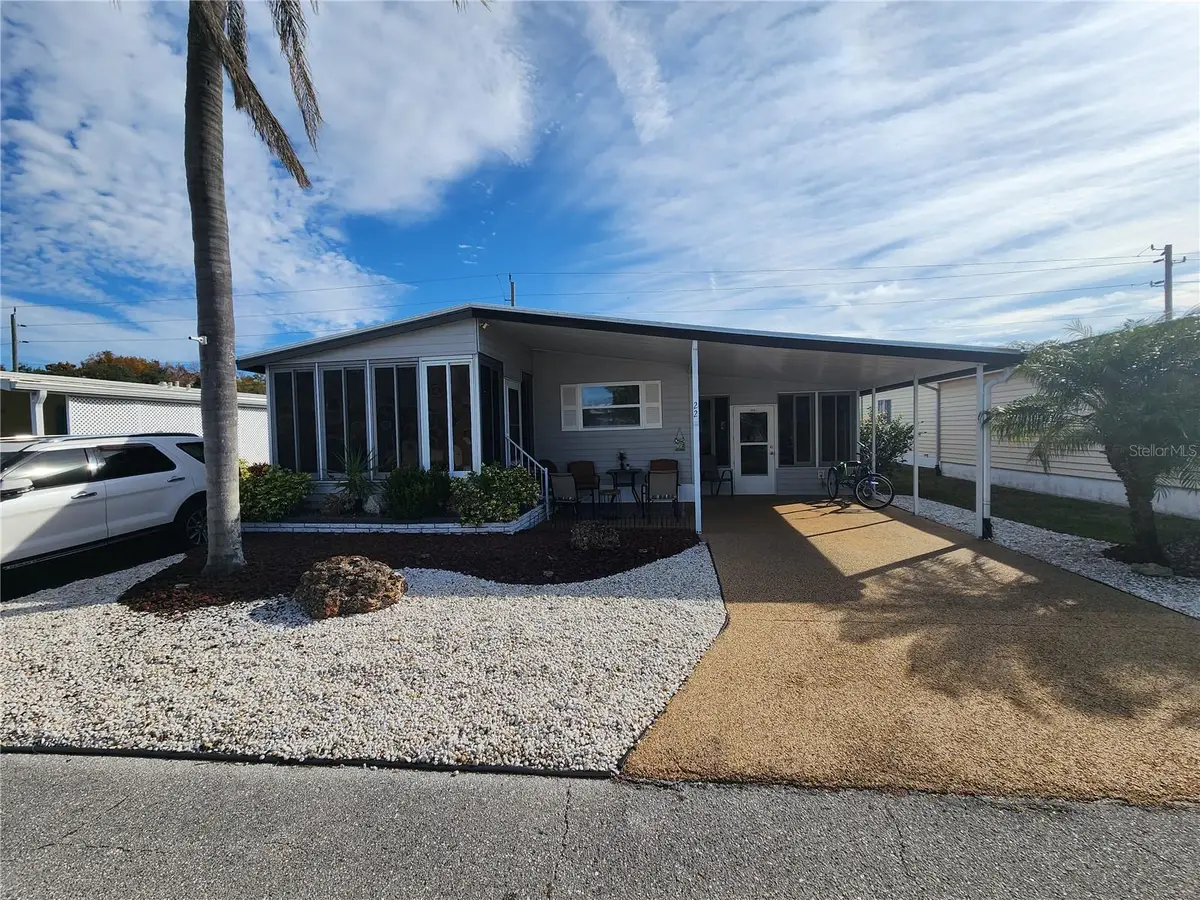 808 53rd Avenue E #22, Bradenton, FL 34203 - Image #1