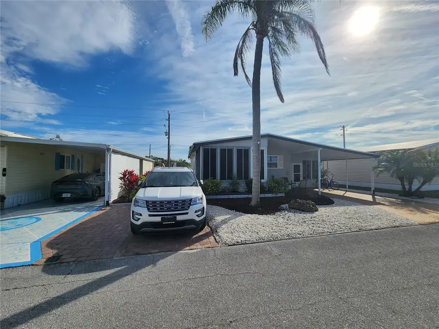 808 53rd Avenue E #22, Bradenton, FL 34203 - Image #2