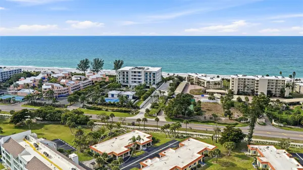 4720 Gulf Of Mexico Drive #Villa 2, LONGBOAT KEY, FL 34228