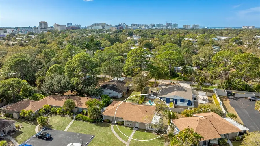 659 N Jefferson Avenue #659, Sarasota, FL 34237 - Image #2