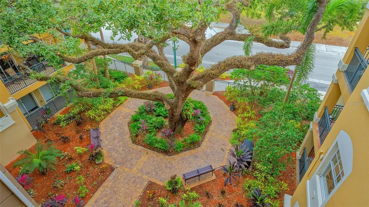 1268 11th Street #2403, Sarasota, FL 34236 - Image #1