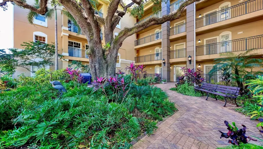 1268 11th Street #2403, Sarasota, FL 34236 - Image #2