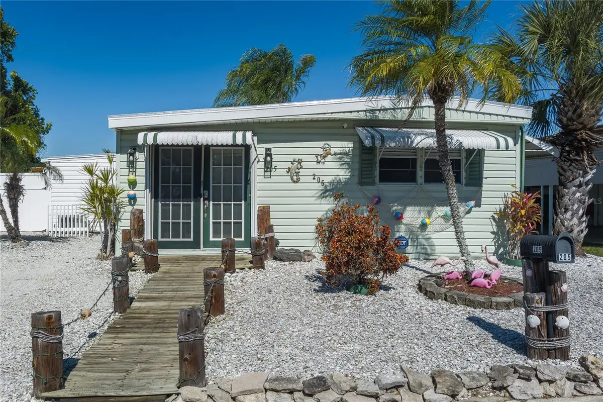 205 52nd Avenue Terrace E, Bradenton, FL 34203 - Image #1