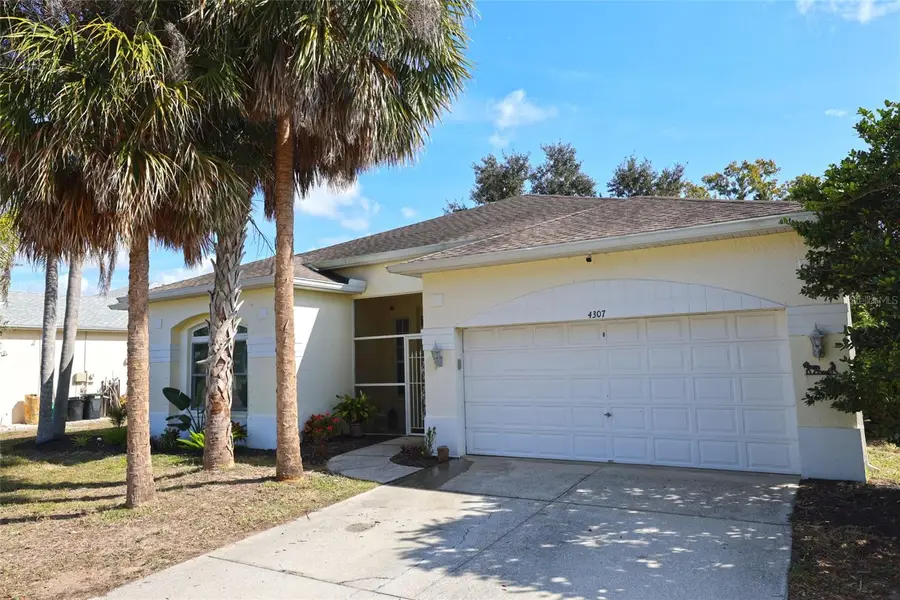 4307 Manfield Drive, Venice, FL 34293 - Image #3