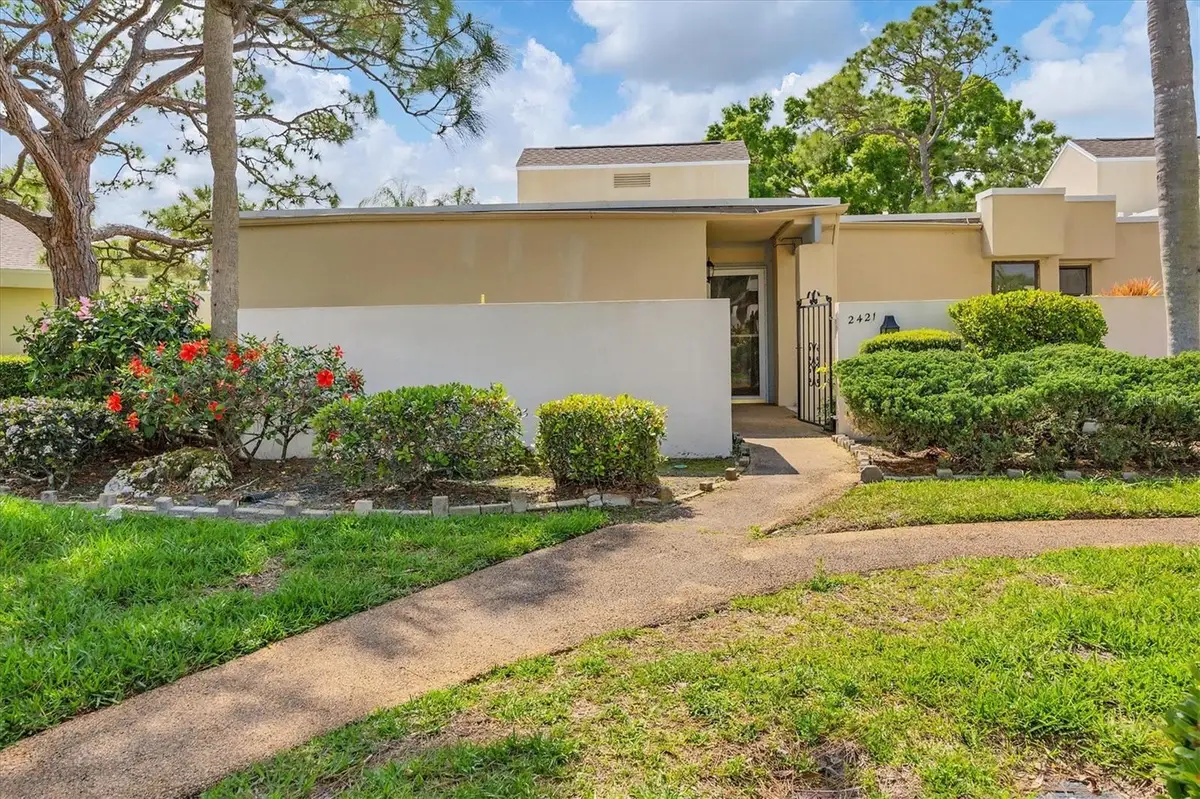 2421 Crispin Court #E3, Sarasota, FL 34235 - Image #1