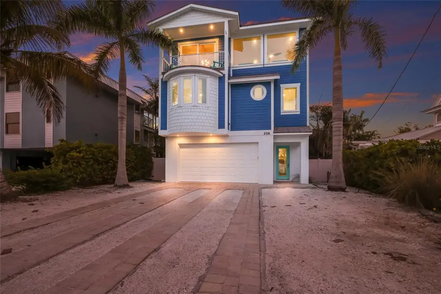 206 Church Avenue, Bradenton Beach, FL 34217 - #3