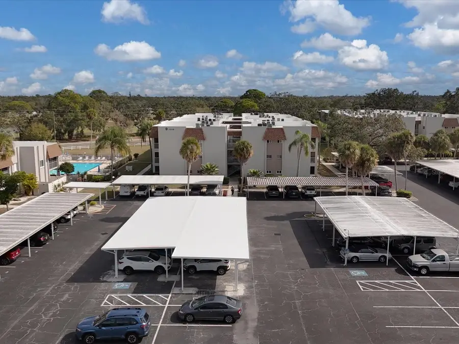1330 Glen Oaks Drive E #174D, Sarasota, FL 34232 - Image #2