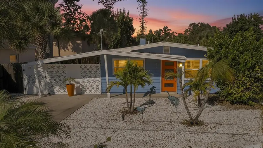 821 41st Street, Sarasota, FL 34234 - #2