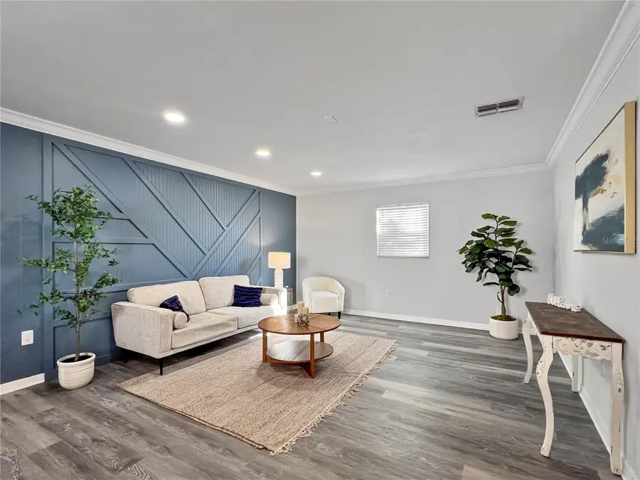 1008 37th Street W, Bradenton, FL 34205 - Image #2