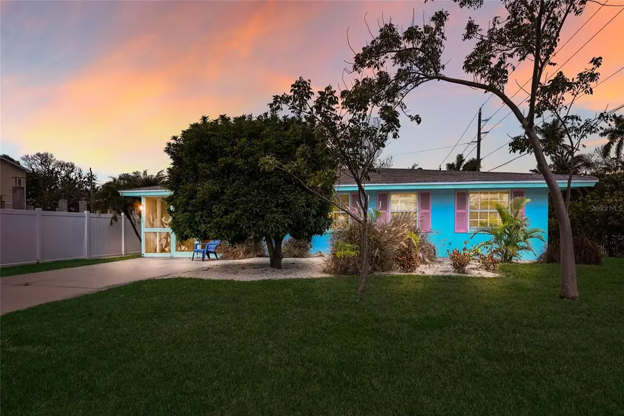 120 Maple Avenue, Anna Maria, FL 34216 - #3