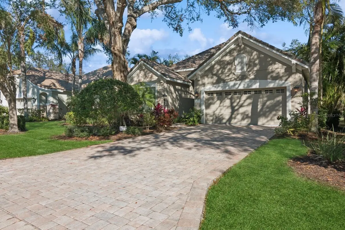 12204 Thornhill Court, Lakewood Ranch, FL 34202 - Image #1