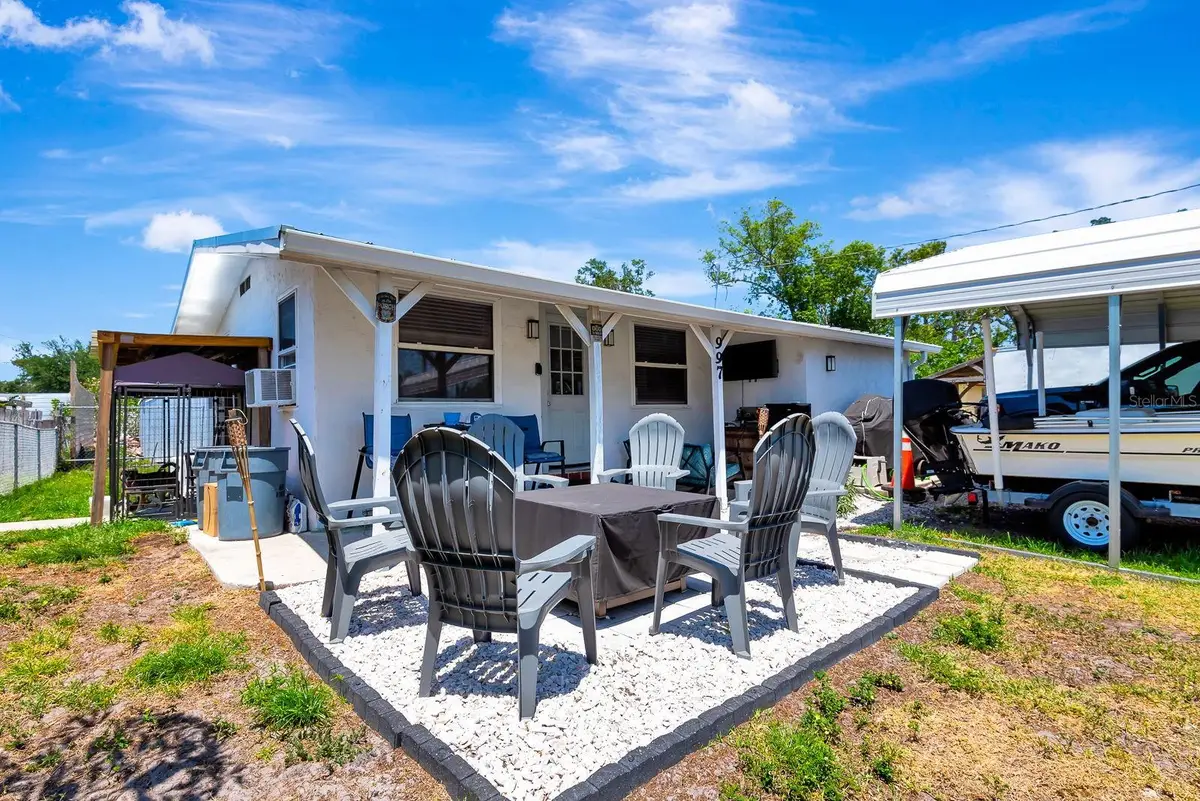 997 28th Avenue Drive E, Bradenton, FL 34208 - Image #1