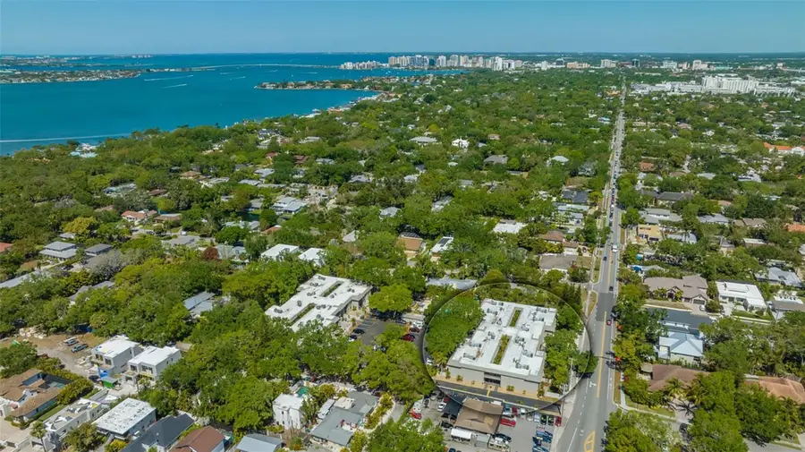 3350 S Osprey Avenue #204A, Sarasota, FL 34239 - Image #2