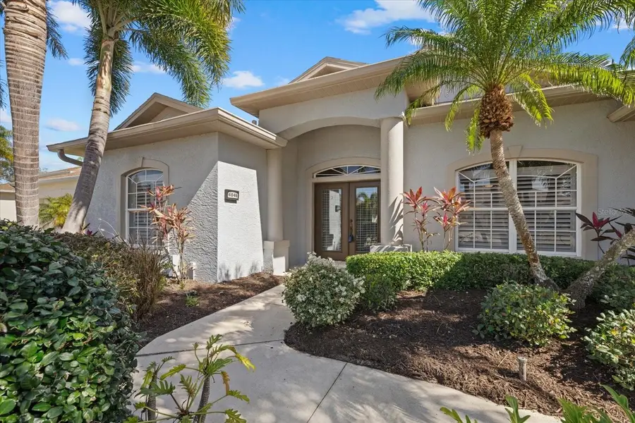 4046 Green Tree Avenue, Sarasota, FL 34233 - Image #2