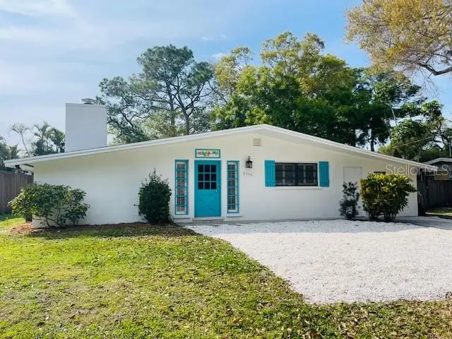 2208 Robinson Avenue, Sarasota, FL 34232 - Image #1