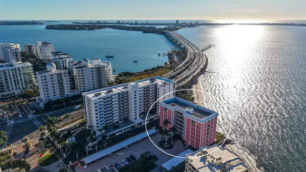 37 Sunset Drive #44, SARASOTA, FL 34236